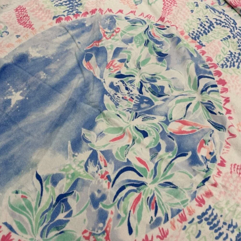 Lilly Pulitzer circa round tassel towel